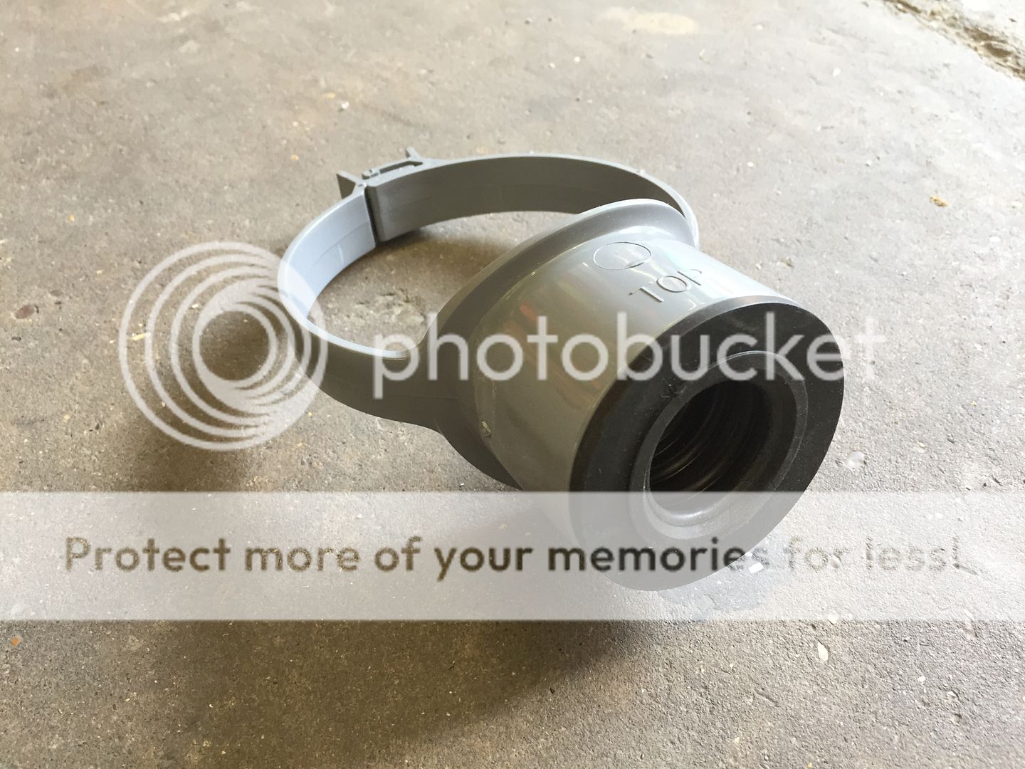 uPVC Soil Pipe 110mm 32mm Boss Clip Grey eBay